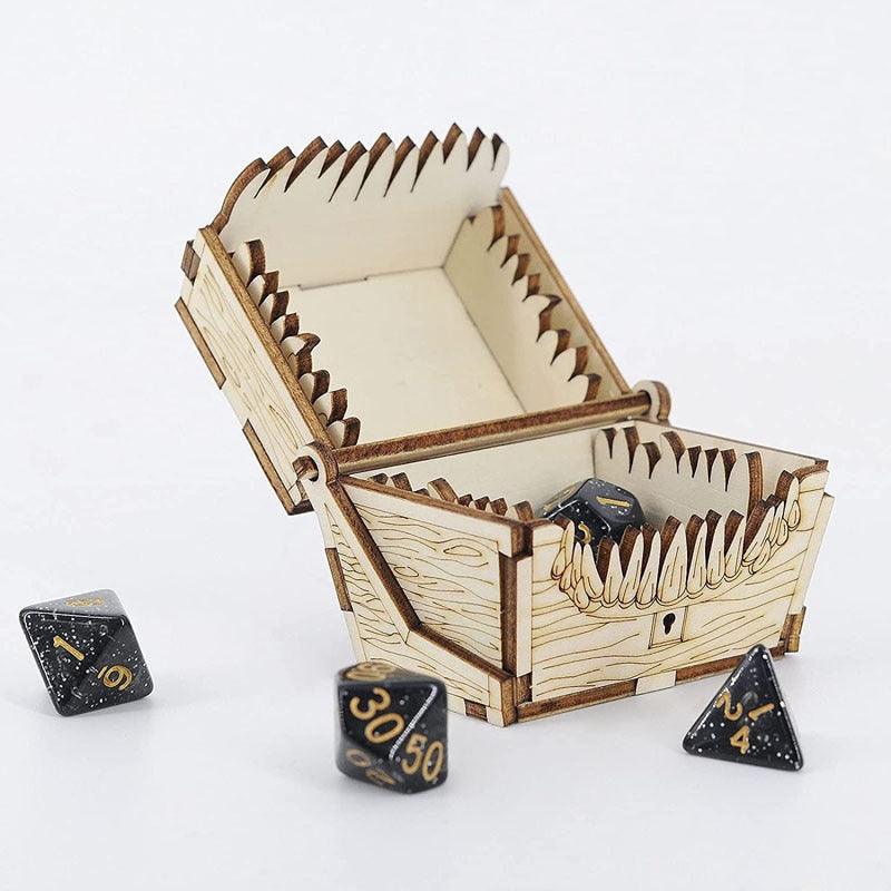 DND Mimic Chest Dice Jail Prison with a Random Polyhedral Dice Set t Wood Laser Cut and Etched Dice Storage Box - NERD BEM TRAJADO